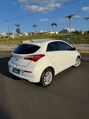 HYUNDAI-HB20-2018