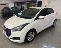 HYUNDAI HB20 1.0 COMFORT PLUS 12V FLEX 4P MANUAL HYUNDAI HB20 1.0 COMFORT PLUS 12V FLEX 4P MANUAL