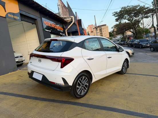 HYUNDAI-HB20-2024