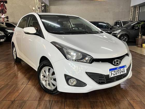 HYUNDAI HB20 1.0 COMFORT 12V FLEX 4P MANUAL