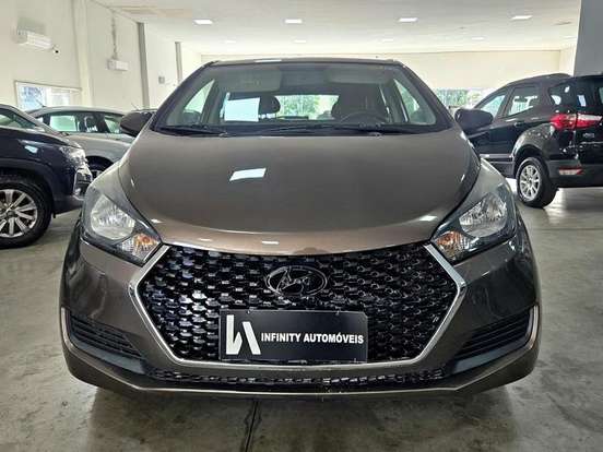 HYUNDAI-HB20-2017