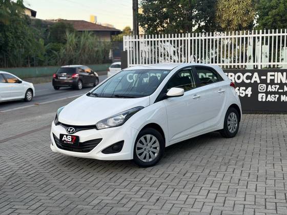 HYUNDAI HB20 1.6 COMFORT 16V FLEX 4P MANUAL