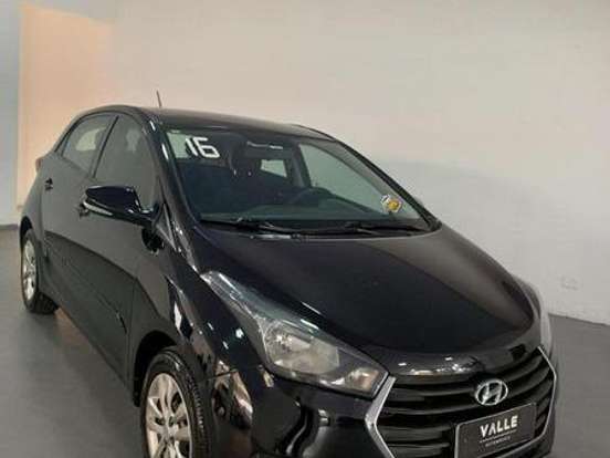 HYUNDAI-HB20-1.6 COMFORT PLUS 16V FLEX 4P MANUAL HYUNDAI-HB20-2015