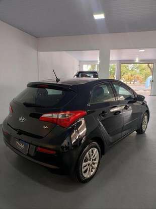 HYUNDAI-HB20-2015