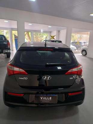 HYUNDAI-HB20-2015