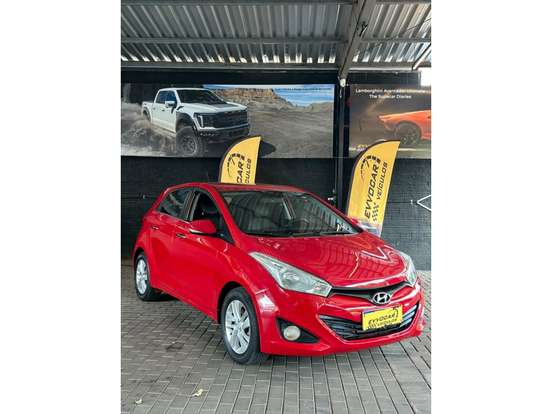 HYUNDAI-HB20-1.6 PREMIUM 16V FLEX 4P AUTOMÁTICO HYUNDAI-HB20-2015
