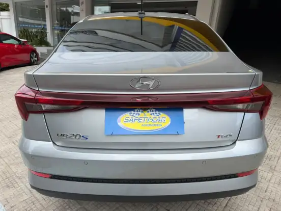 HYUNDAI-HB20S-2024