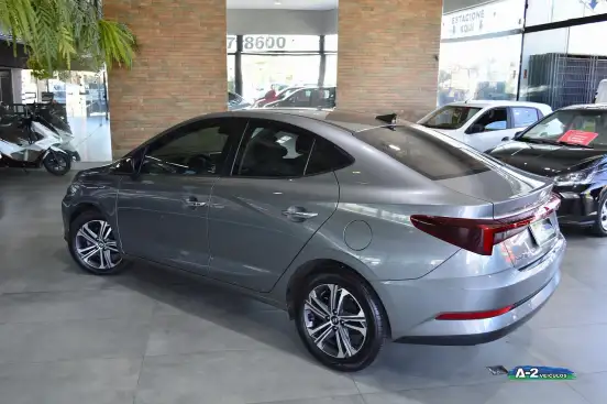 HYUNDAI-HB20S-2023