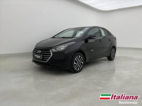 HYUNDAI HB20S 1.0 COMFORT PLUS 12V TURBO FLEX 4P MANUAL
