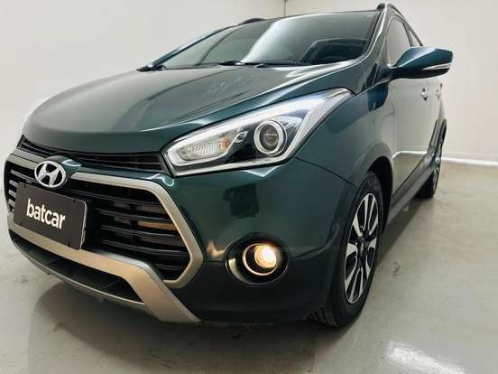 HYUNDAI-HB20X-1.6 16V PREMIUM FLEX 4P AUTOMÁTICO HYUNDAI-HB20X-2019
