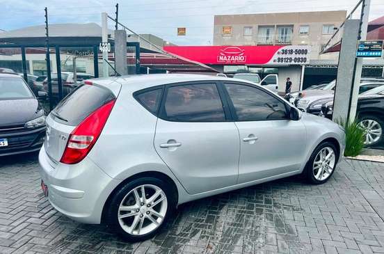 HYUNDAI-I30-2009