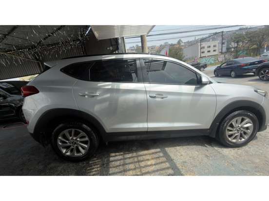 HYUNDAI-TUCSON-1.6 16V T-GDI GASOLINA GLS ECOSHIFT HYUNDAI-TUCSON-2018