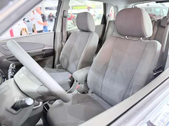 HYUNDAI-TUCSON-2009