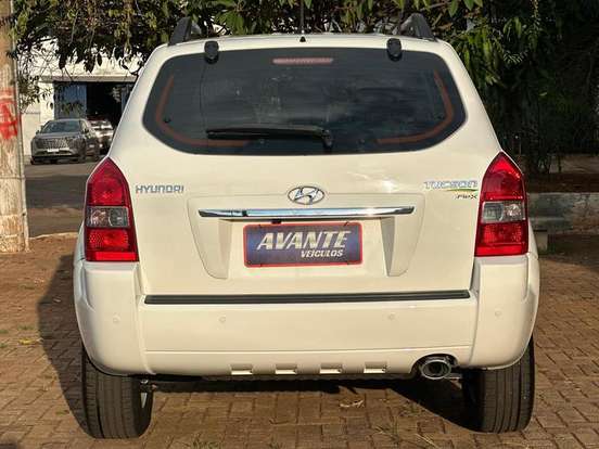 HYUNDAI-TUCSON-2014