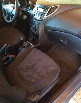 HYUNDAI-HB20-2016
