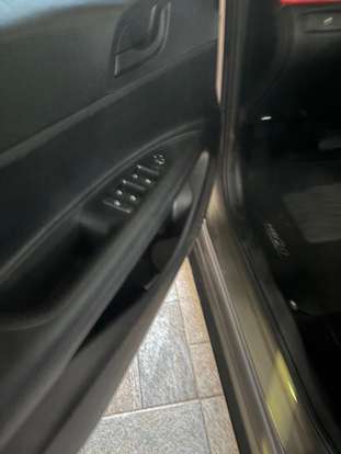 HYUNDAI-HB20-2021