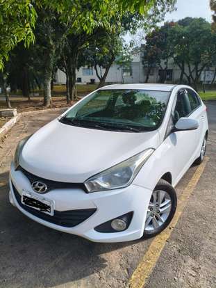 HYUNDAI-HB20S-1.6 PREMIUM 16V FLEX 4P MANUAL HYUNDAI-HB20S-2013