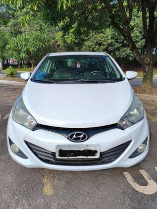 HYUNDAI-HB20S-1.6 PREMIUM 16V FLEX 4P MANUAL HYUNDAI-HB20S-2013