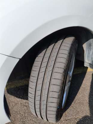 HYUNDAI-HB20S-2013