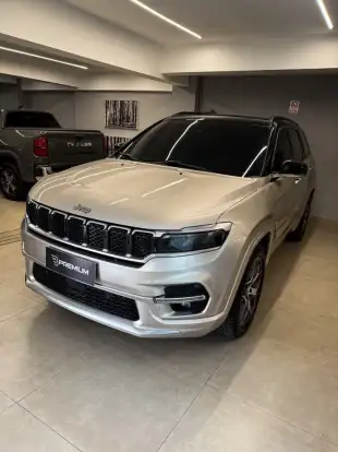 JEEP-COMMANDER-2023