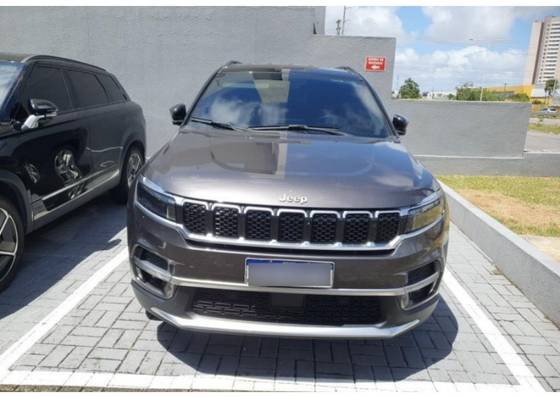 JEEP COMMANDER 1.3 T270 TURBO FLEX LONGITUDE AT6