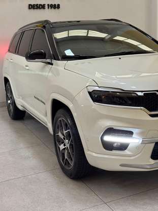 JEEP-COMMANDER-2024