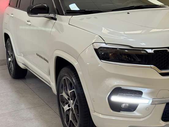 JEEP-COMMANDER-1.3 T270 TURBO FLEX OVERLAND AT6 JEEP-COMMANDER-2024