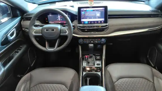 JEEP-COMMANDER-2022