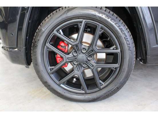 JEEP-COMMANDER-2.0 HURRICANE 4 TURBO GASOLINA BLACKHAWK AT9 JEEP-COMMANDER-2024