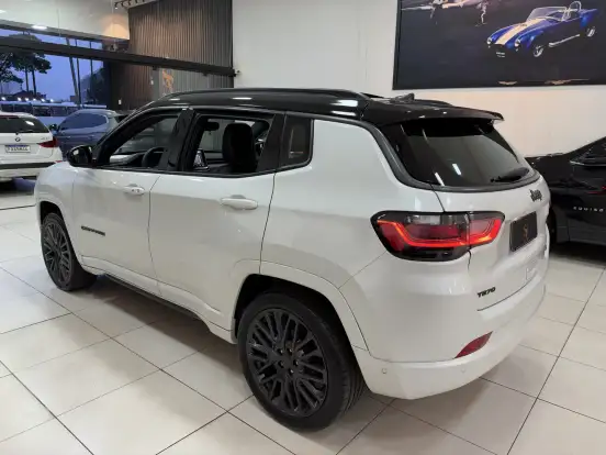 JEEP-COMPASS-2022