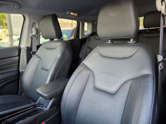 JEEP-COMPASS-1.3 T270 TURBO FLEX LIMITED AT6 JEEP-COMPASS-2024