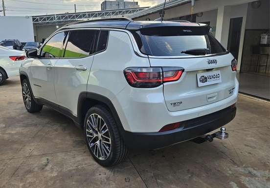 JEEP-COMPASS-2024