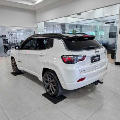 JEEP-COMPASS-2024