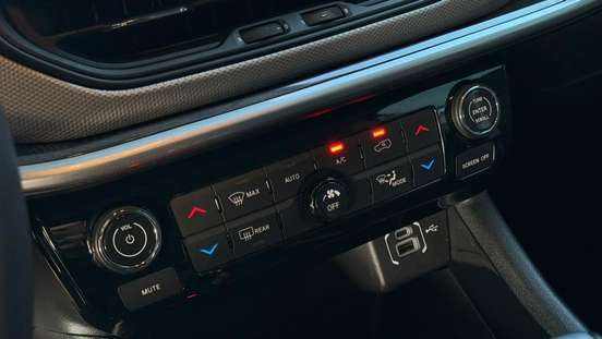 JEEP-COMPASS-2023