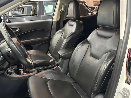 JEEP-COMPASS-2.0 16V DIESEL LIMITED 4X4 AUTOMÁTICO JEEP-COMPASS-2018