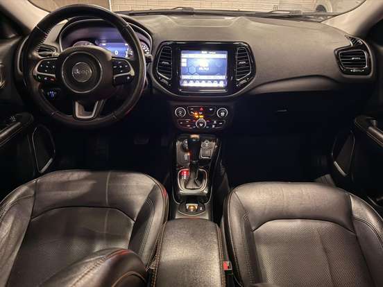 JEEP-COMPASS-2020