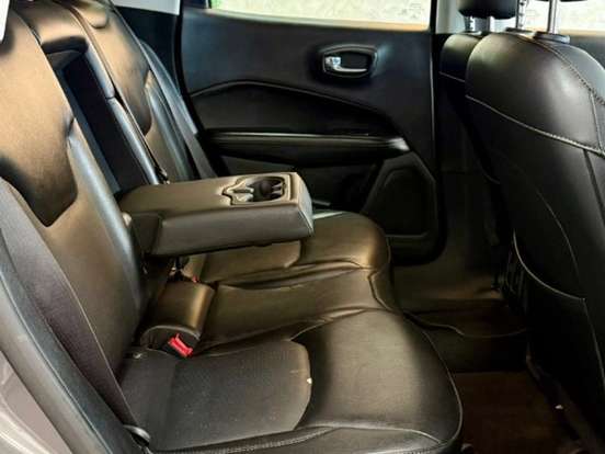 JEEP-COMPASS-2.0 16V FLEX LONGITUDE AUTOMÁTICO JEEP-COMPASS-2019