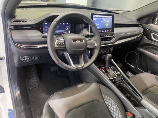 JEEP-COMPASS-2024