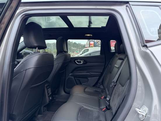 JEEP-COMPASS-2024