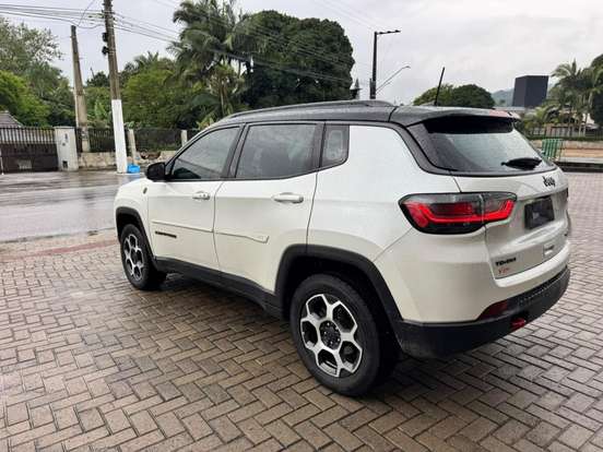 JEEP-COMPASS-2022