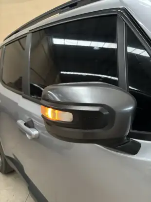 JEEP-RENEGADE-2023