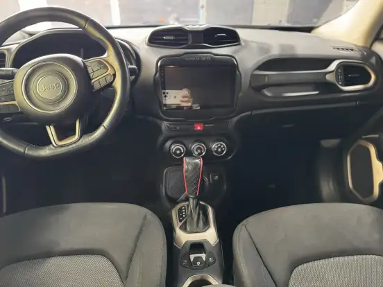 JEEP-RENEGADE-2018