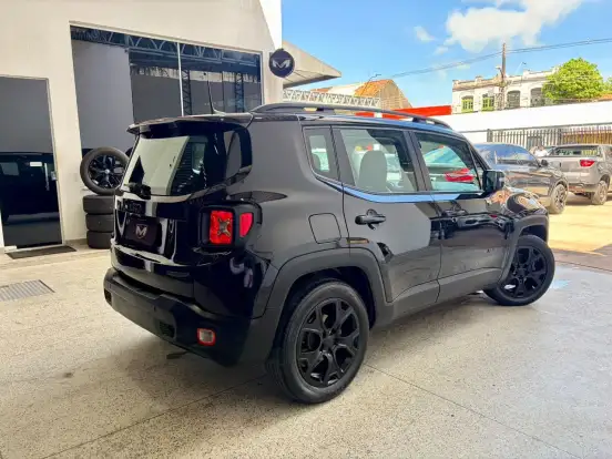 JEEP-RENEGADE-1.8 16V FLEX NIGHT EAGLE 4P AUTOMÁTICO JEEP-RENEGADE-2017