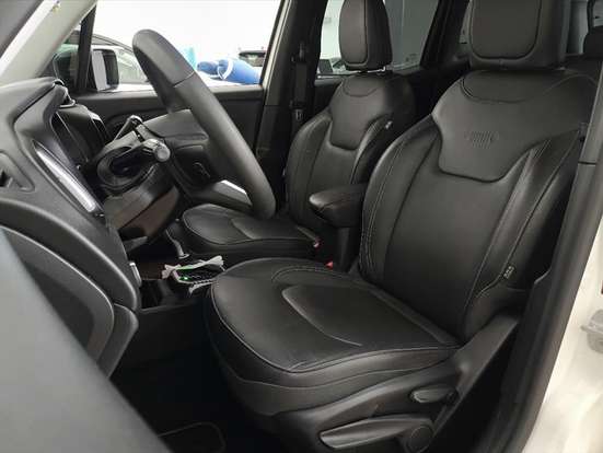 JEEP-RENEGADE-1.3 T270 TURBO FLEX LONGITUDE AT6 JEEP-RENEGADE-2024