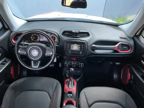 JEEP-RENEGADE-2.0 16V TURBO DIESEL TRAILHAWK 4P 4X4 AUTOMÁTICO JEEP-RENEGADE-2015