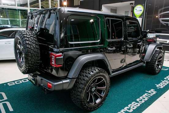 JEEP-WRANGLER-2021