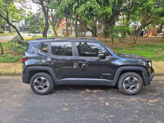 JEEP-RENEGADE-2021