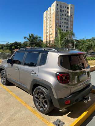 JEEP-RENEGADE-2020