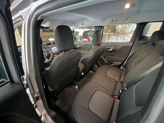 JEEP-RENEGADE-2021
