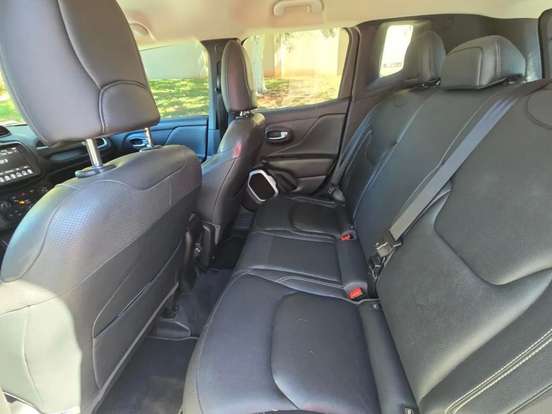 JEEP-RENEGADE-2.0 16V TURBO DIESEL LONGITUDE 4P 4X4 AUTOMÁTICO JEEP-RENEGADE-2015